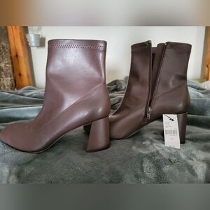 Brand New Brown Boots